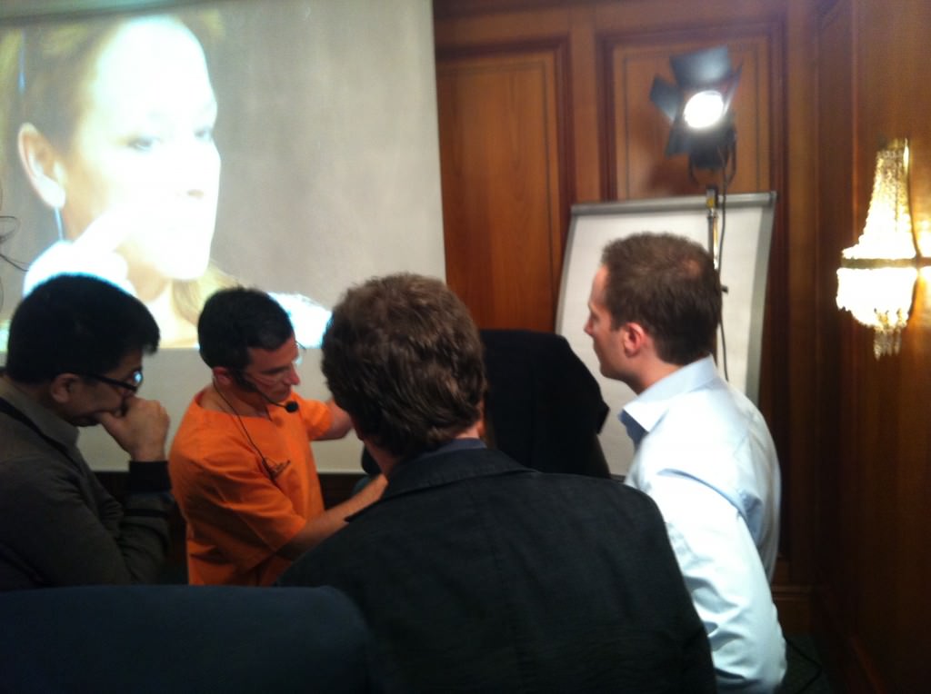 Workshop: Behandlung mit Hyalurongel im Mittelgesicht